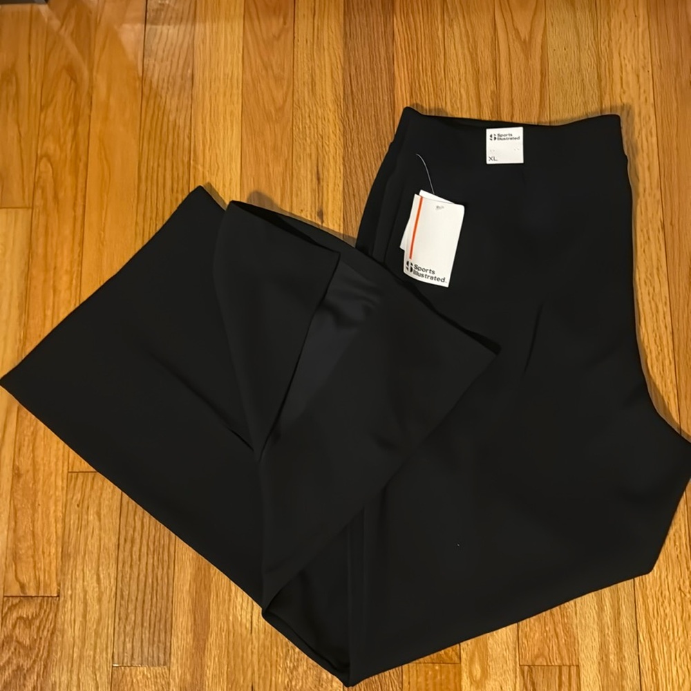 Yoga Pants Women's Black Flared Mid Rise Athletic Pants XL